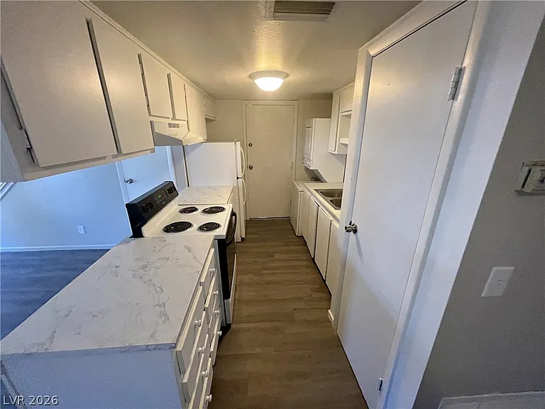1351 Dorothy Ave #2 — Photo 3