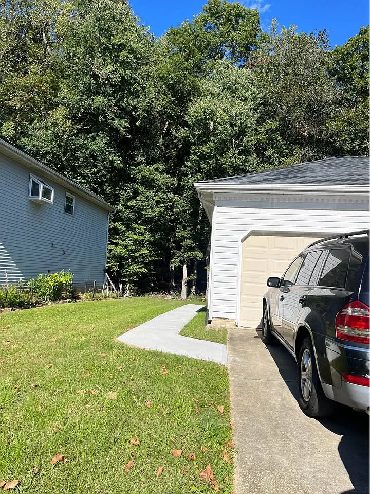 2 bed, 2188 sqft, $850 — Photo 3