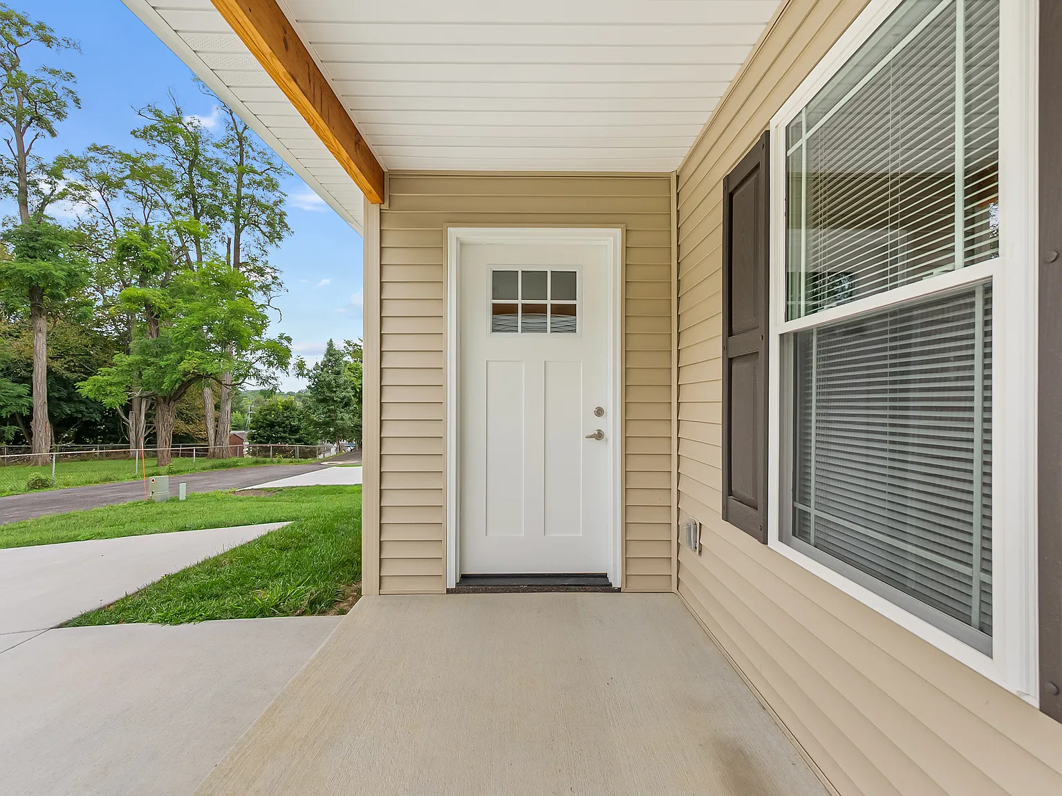 2 bed, 1000 sqft, $1,625 — Photo 4