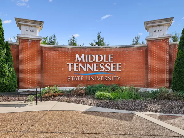 929 Greenland Dr, Murfreesboro, TN 37130