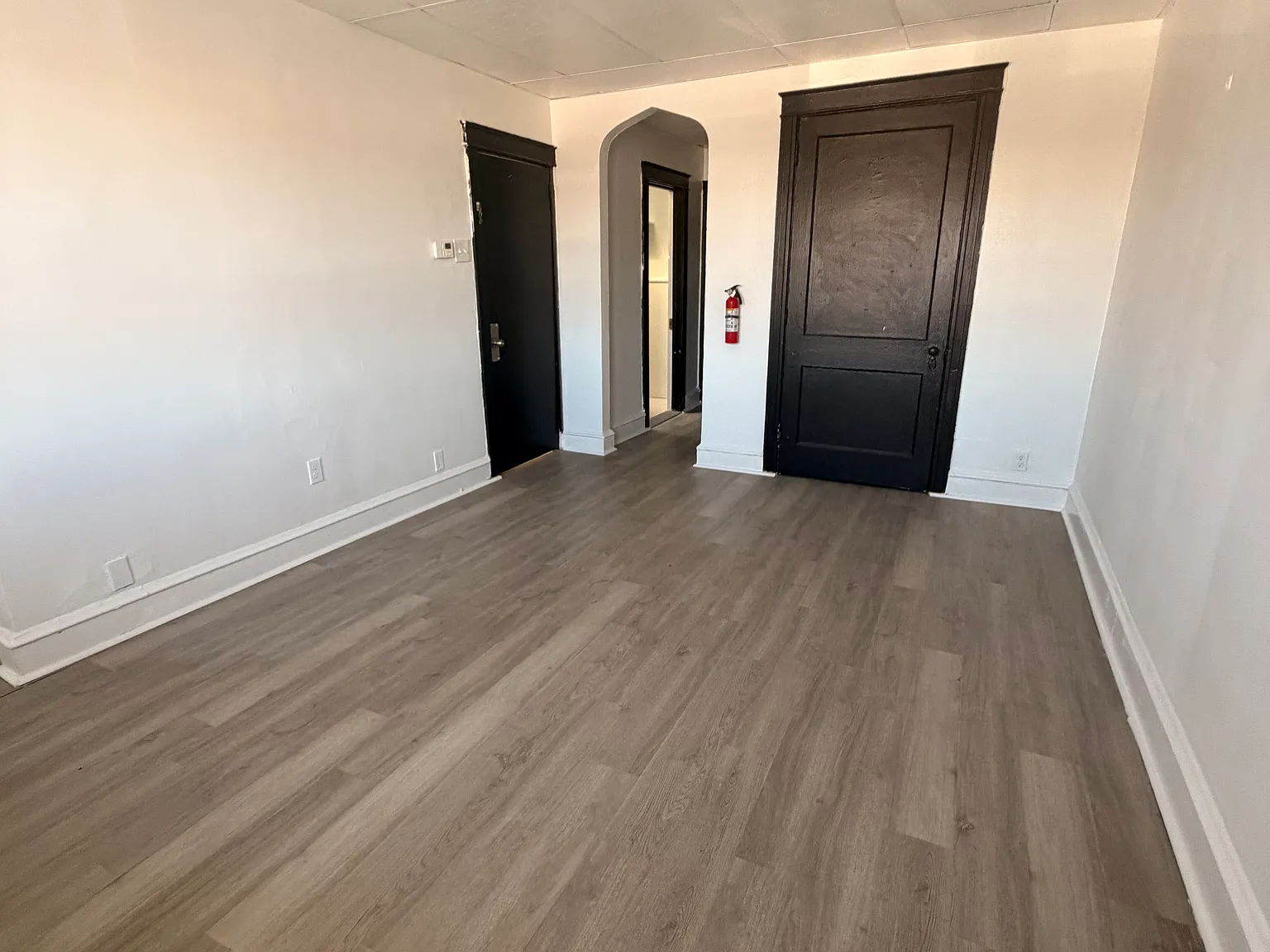 1 bed, 650 sqft, $1,100 — Photo 3