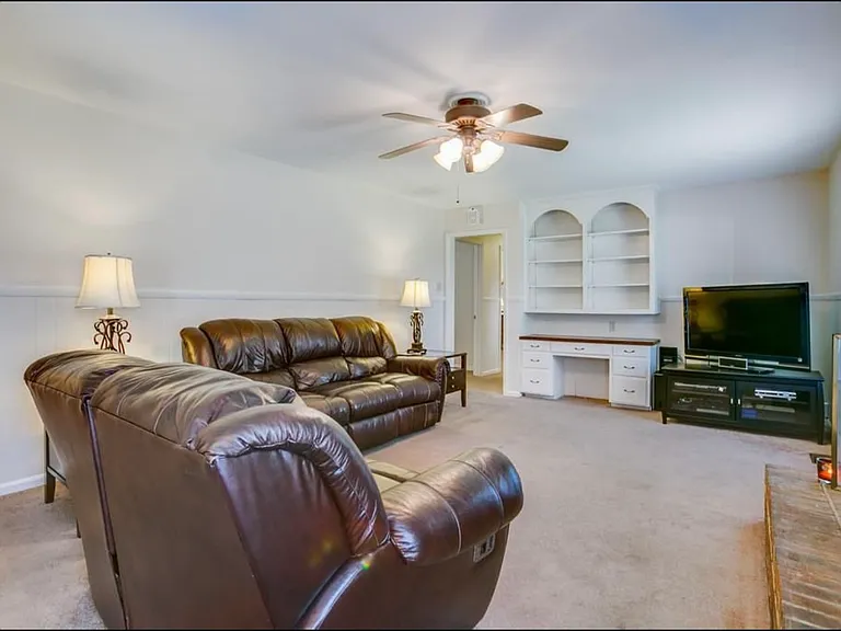 2548 Peace Pl — Photo 9