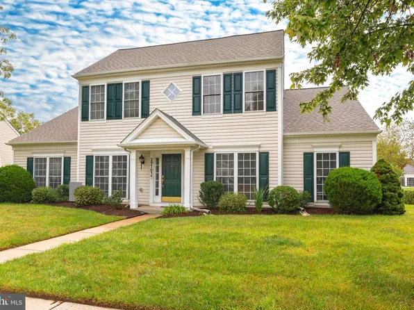 29703 Lyons Dr, Easton, MD 21601