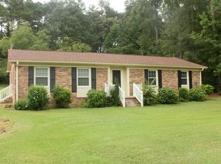 71 Dogwood Ln, Lillington, NC 27546