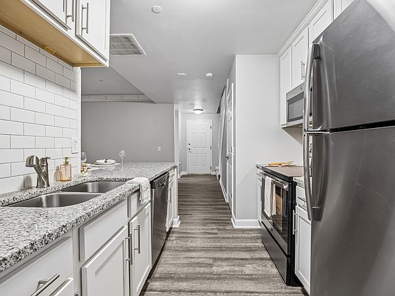 2nd image of 115 W Monument Ave #225MON