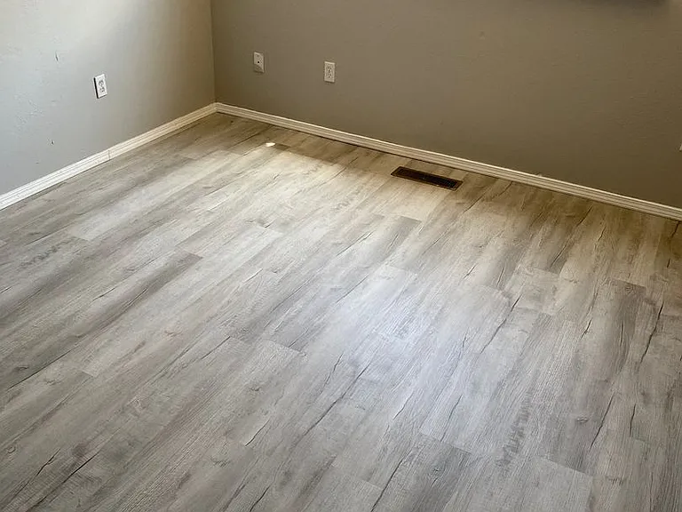 203 Gordon Ln — Photo 10