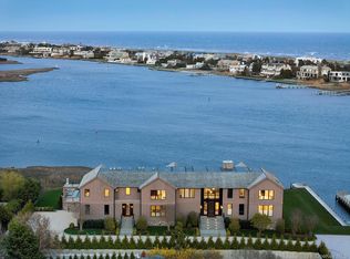 34 Westbridge Rd, Westhampton Beach, NY 11978