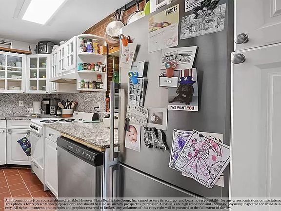 4th image of 121 Bank St APT 4K