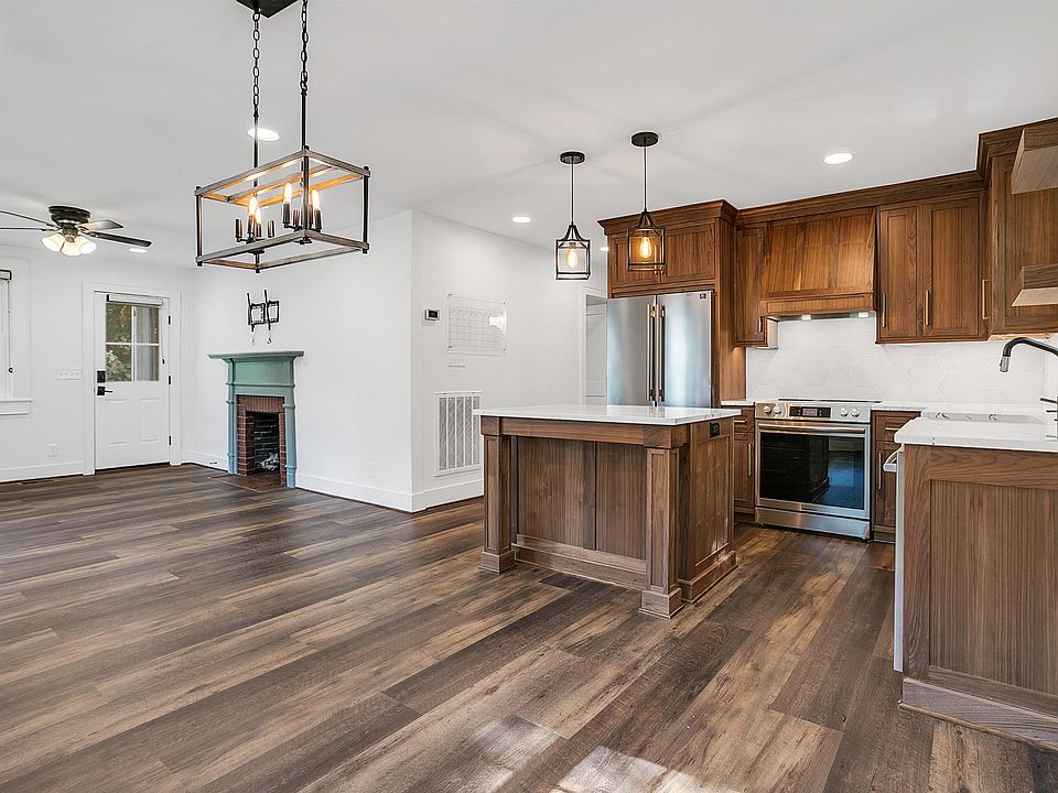 High quality maple cabinets and beautiful high end countertops