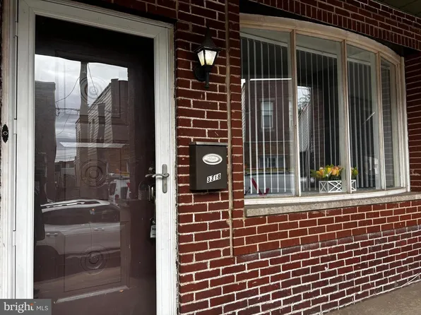 3318 Almond St, Philadelphia, PA 19134