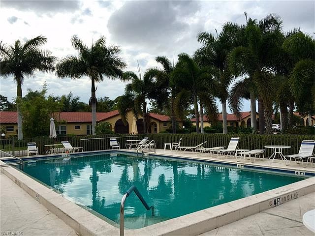 1st image of 1084 Forest Lakes Dr #208
