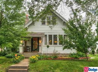 3709 S 25th St, Omaha, NE 68107