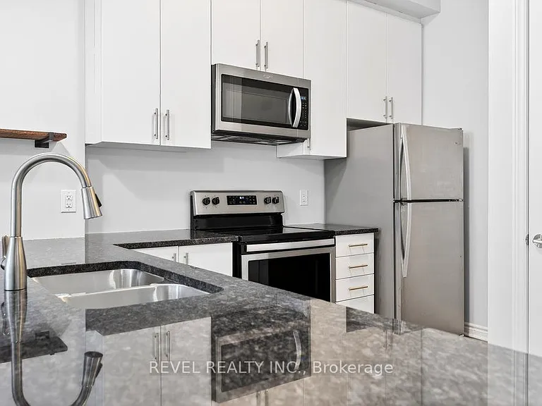 150 Oak Park Blvd #503 — Photo 13