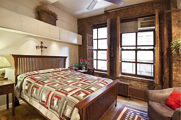 Sold by Stribling | media 20