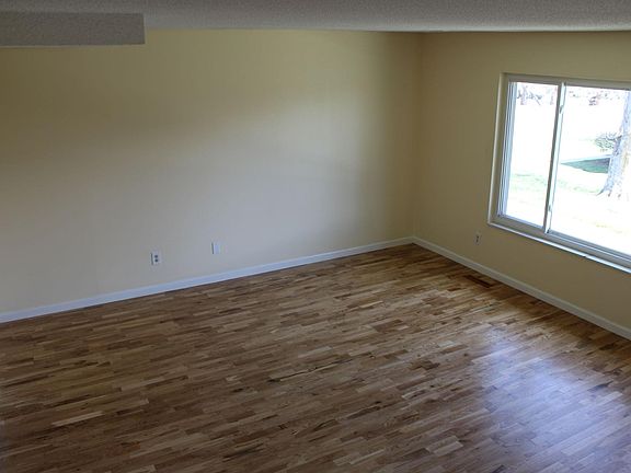 4th image of 9004 E Lehigh Ave