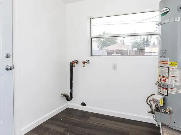 1812 Orange St, Bakersfield, CA 93304