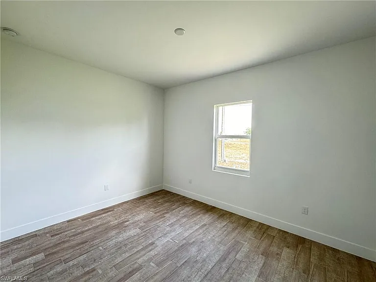 1421 NE 17th Ave — Photo 12