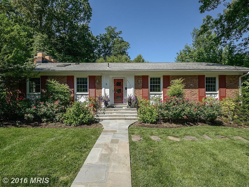 1st image of 4012 N Taylor St