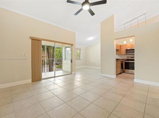 1204 Coral Club Dr #1204, Coral Springs, FL 33071