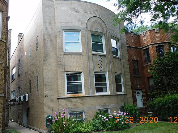 2nd image of 6424 N Hoyne Ave