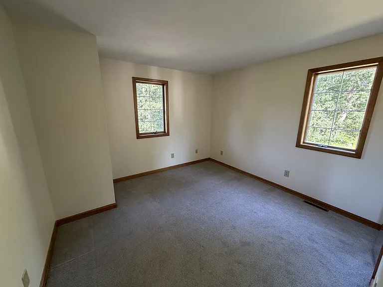 37-39 Willowbrook Ave #39 — Photo 15