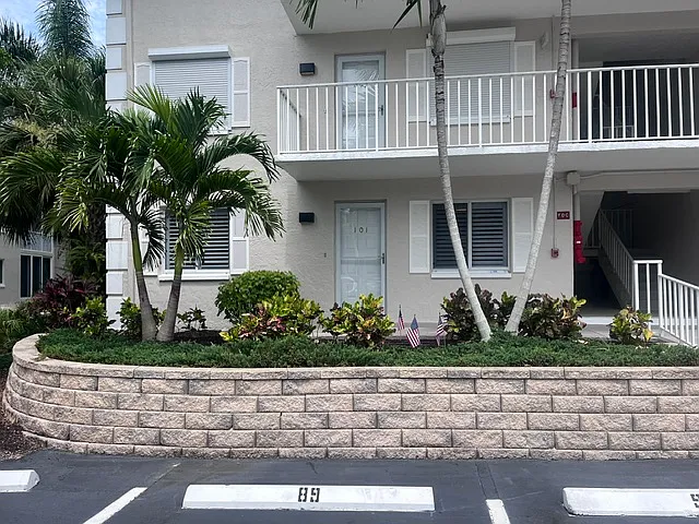 3012 Sandpiper Bay Cir #D101 — Photo 16