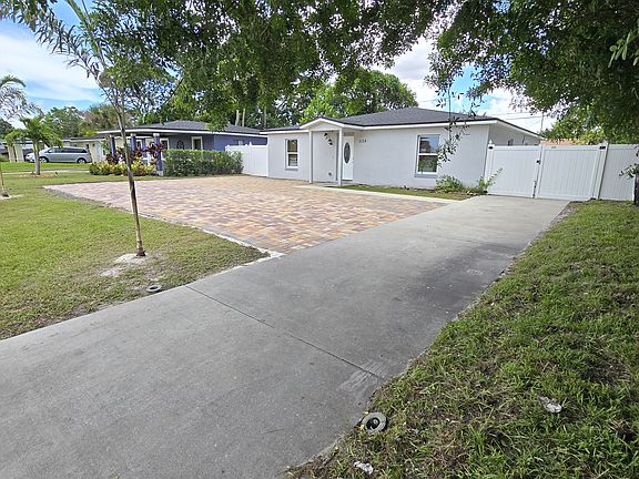 4th image of 5126 Anzio St