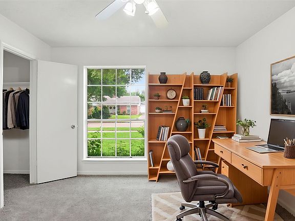 5th image of 16634 Gaelic Ln
