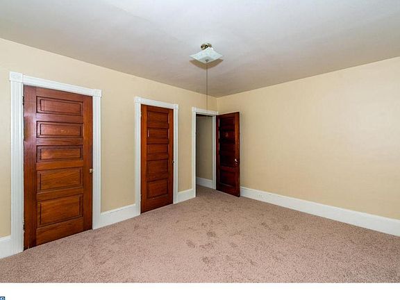 5th image of 200 S 9th St #200 S