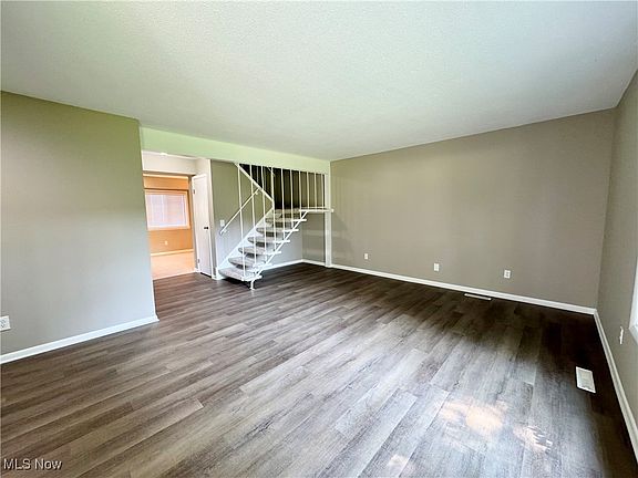 3rd image of 6400 Center St APT 14