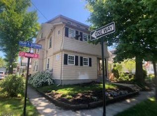 99 Walnut St FLOOR 1, Bloomfield, NJ 07003