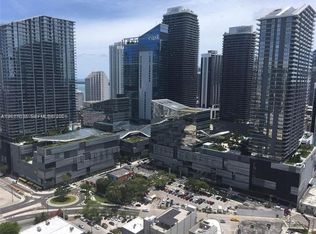 92 SW 3rd St APT 3404, Miami, FL 33130