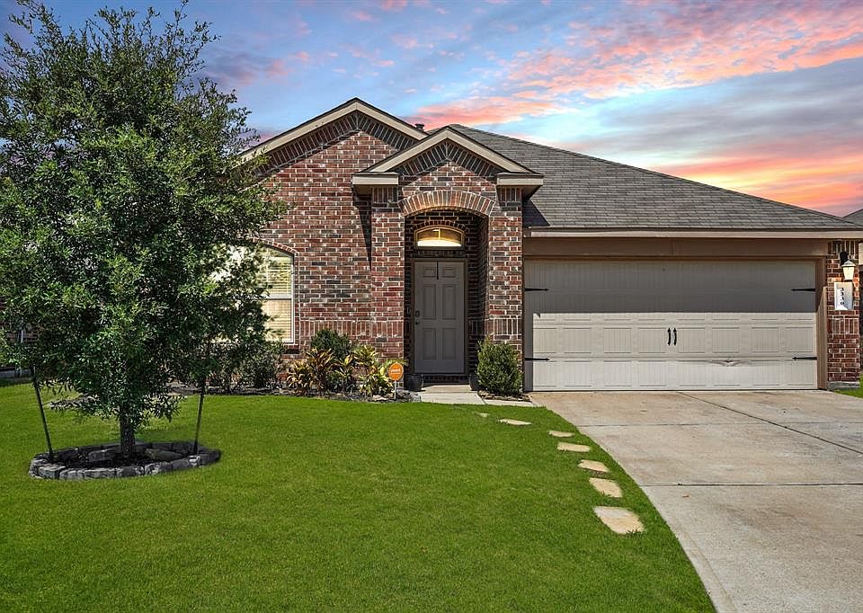 1st image of 3330 Mcdonough Way