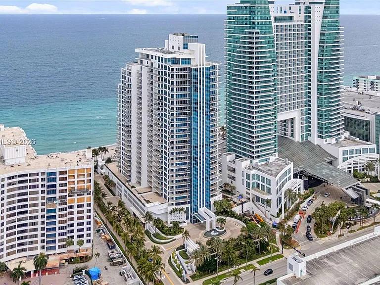 3535 S Ocean Dr #1703 — Photo 47