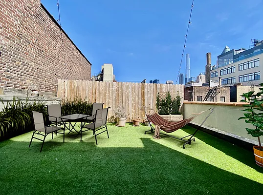 Rented by Maz Group NY | media 1
