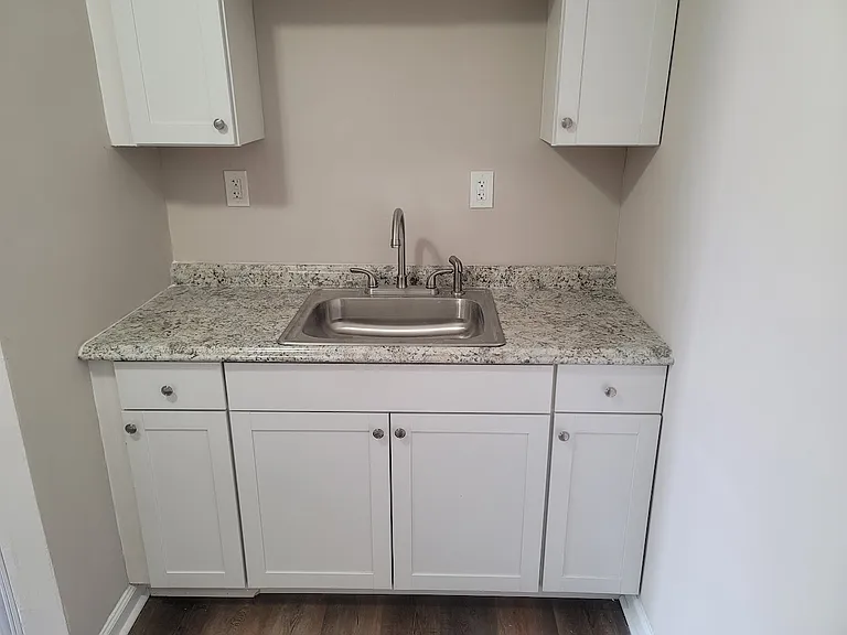 3497 Lawton Rd #4-5 — Photo 11