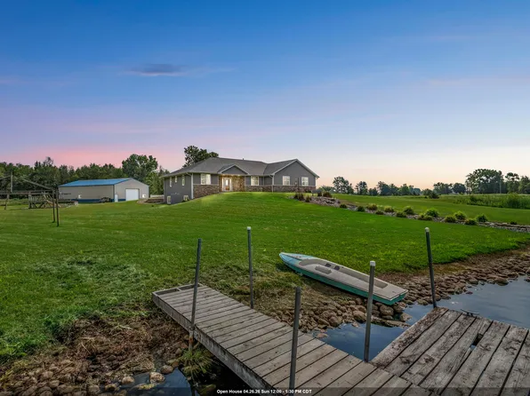 8464 County Rd S, Pulaski, WI 54162