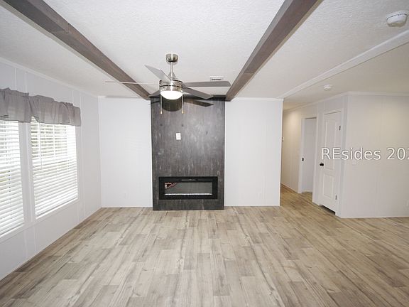 4th image of 26 Unity Ln