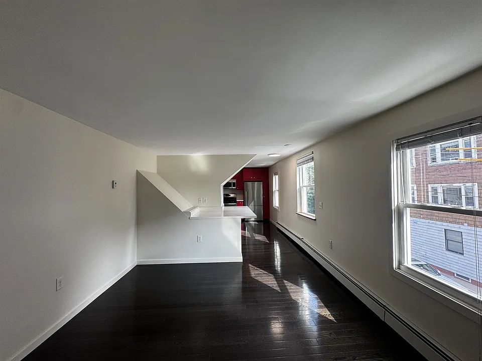 3 Jefferson St #2