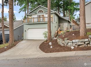 1402 Toledo St, Bellingham, WA