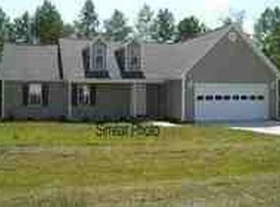304 Grazing Ct, Sneads Ferry, NC 28460