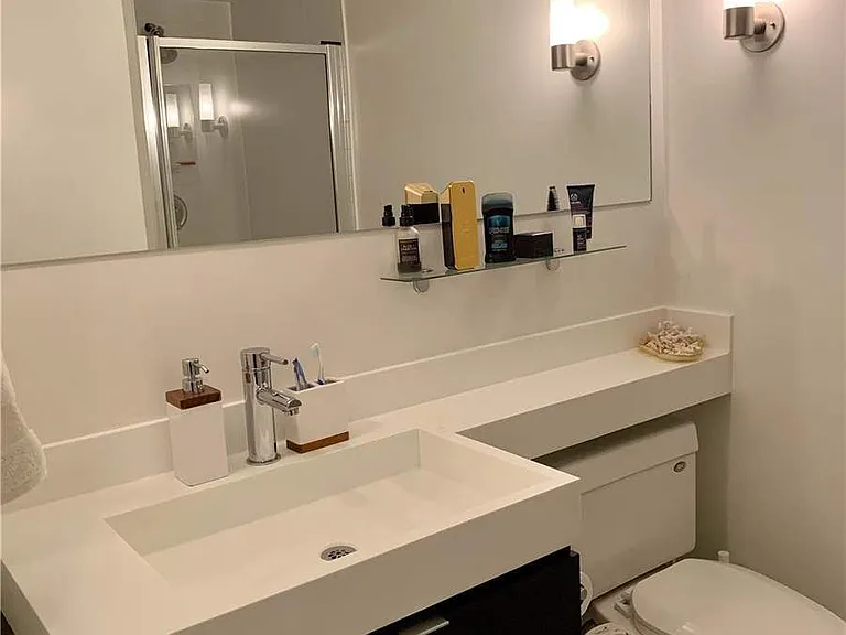 4K Spadina Ave #1202 — Photo 15