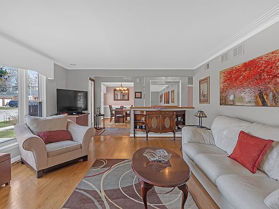 5th image of 9301 S Millard Ave