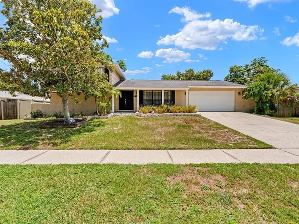 709 Caliente Dr, Brandon, FL 33511