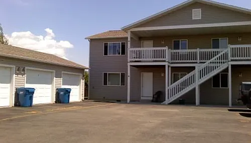34 Michael Grove Ave Photo 1