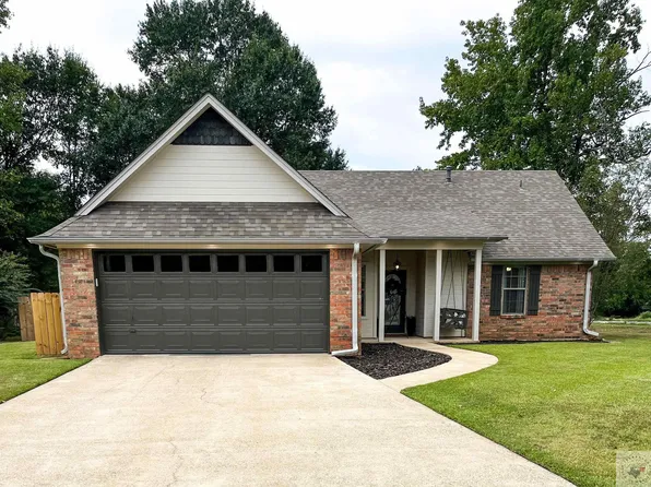 3701 W Castleridge Dr, Texarkana, AR 71854