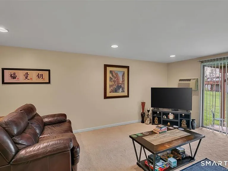 43 Carillon Dr #A — Photo 6