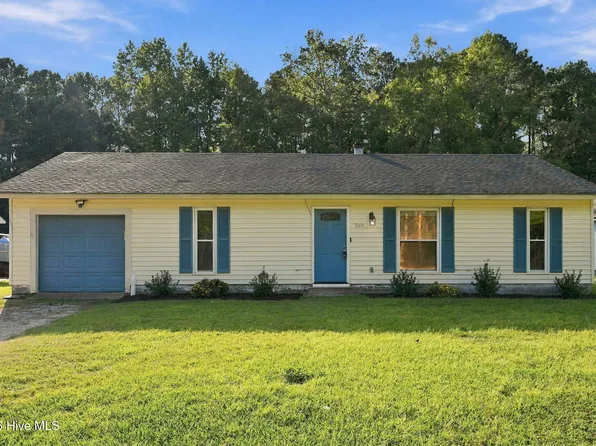 368 Union Chapel Church Road, Richlands, NC 28574