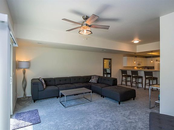 4th image of 219 Copeland Ln