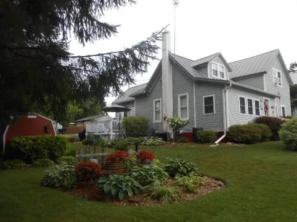 721 FIELD AVENUE, Hillsboro, WI 54634
